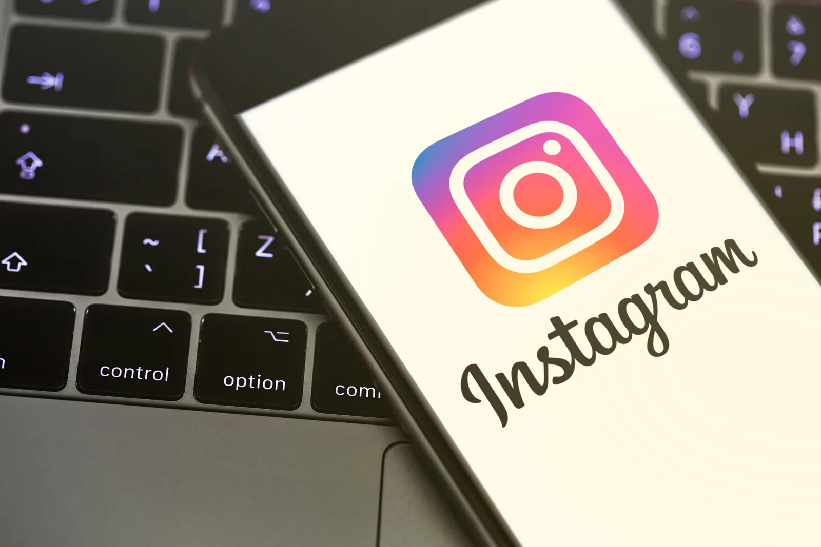 Instagram's overseas marketing and number data screening strategy